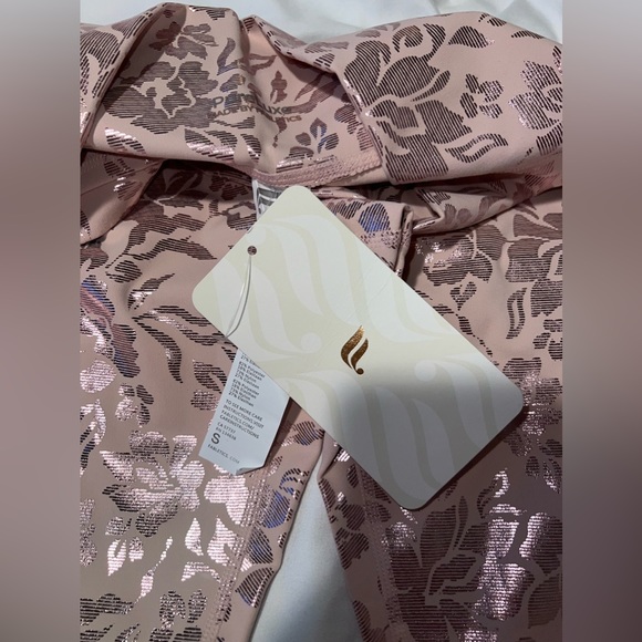 Fabletics Pureluxe Leggings - Picture 3 of 3